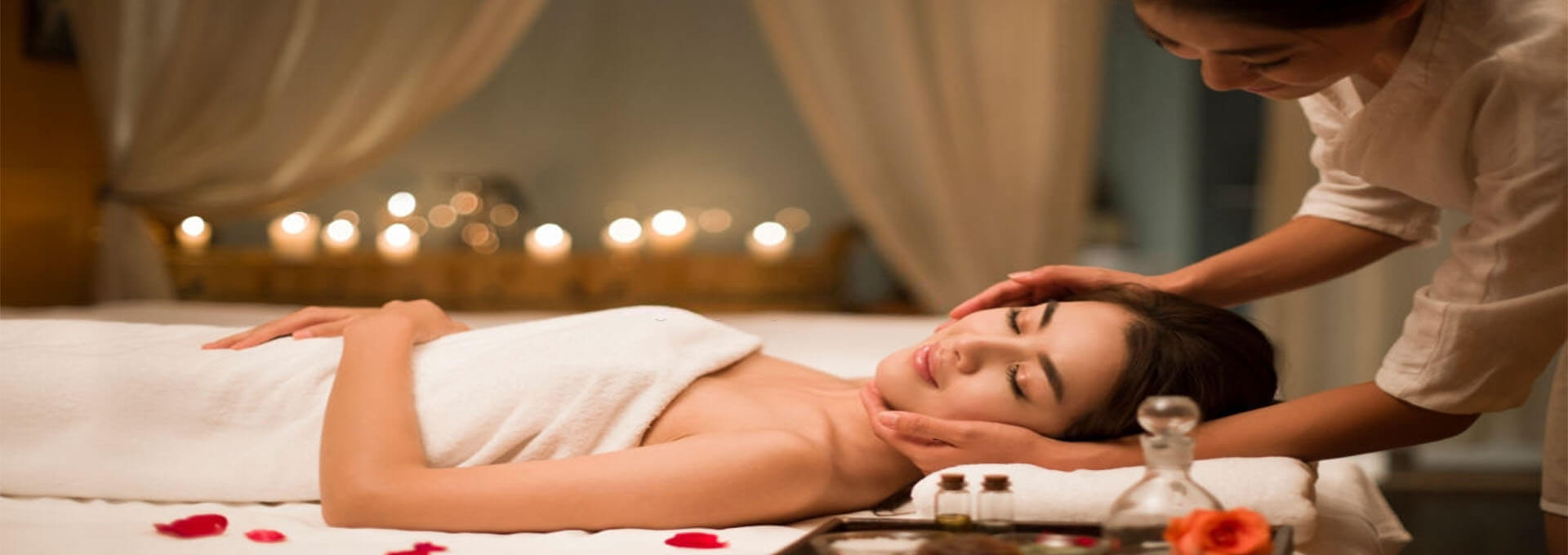 about-home-section, tuina-massage-service, Deep Tissue Massage, Full Body Massage, Hot stone massage, Relaxing Massage service
